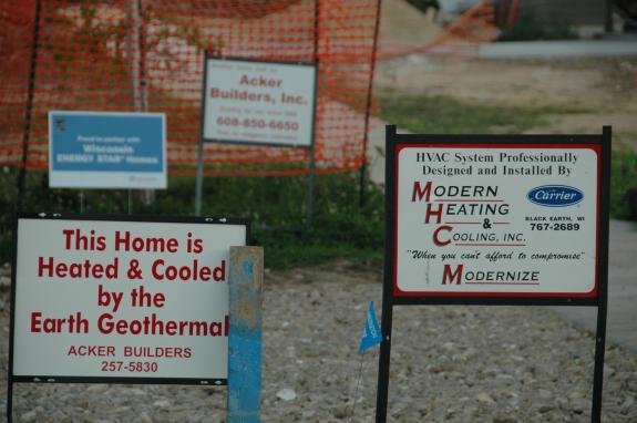Modern H&C and geothermal sign