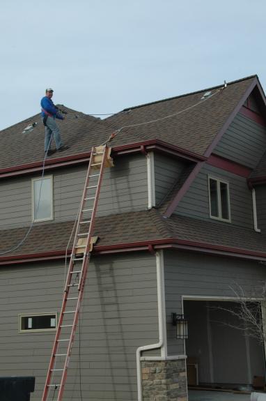 Solar panel installer